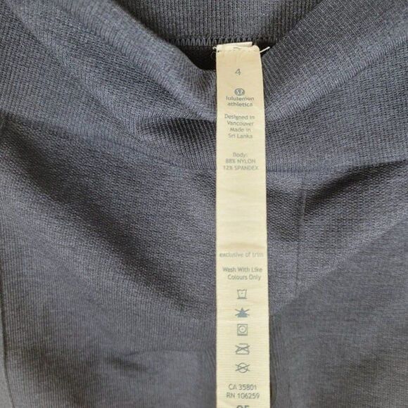 Lululemon Size 4 In The Flow Crop Seamless Leggings Inkwell Navy Blue - Picture 12 of 12